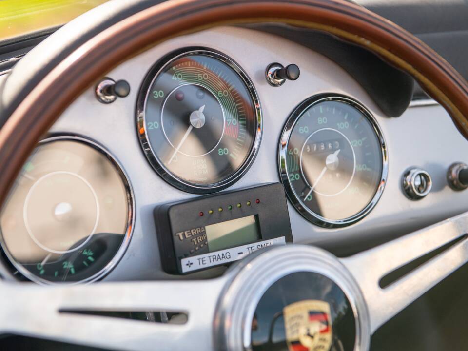 Image 25/39 of Porsche 356 A Carrera Speedster 1600 GT (1959)
