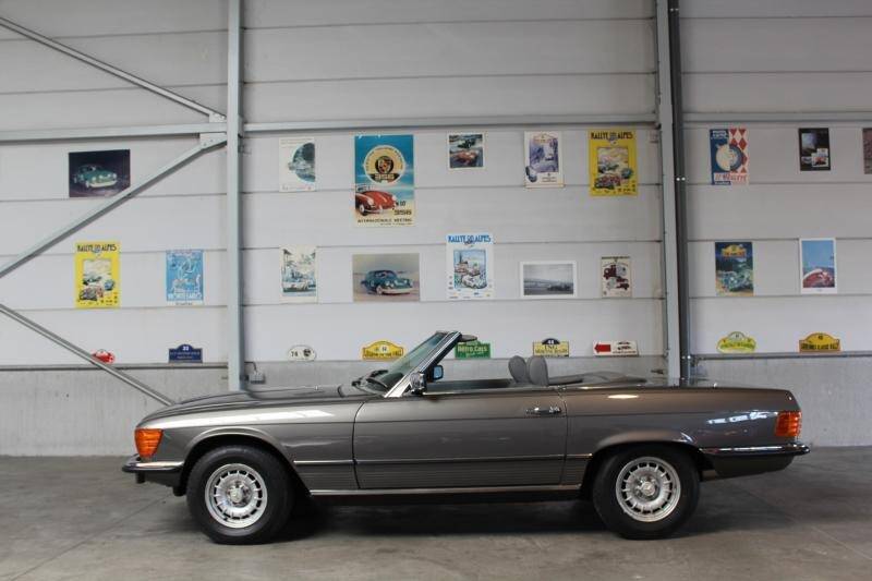 Image 7/15 de Mercedes-Benz 450 SL (1980)
