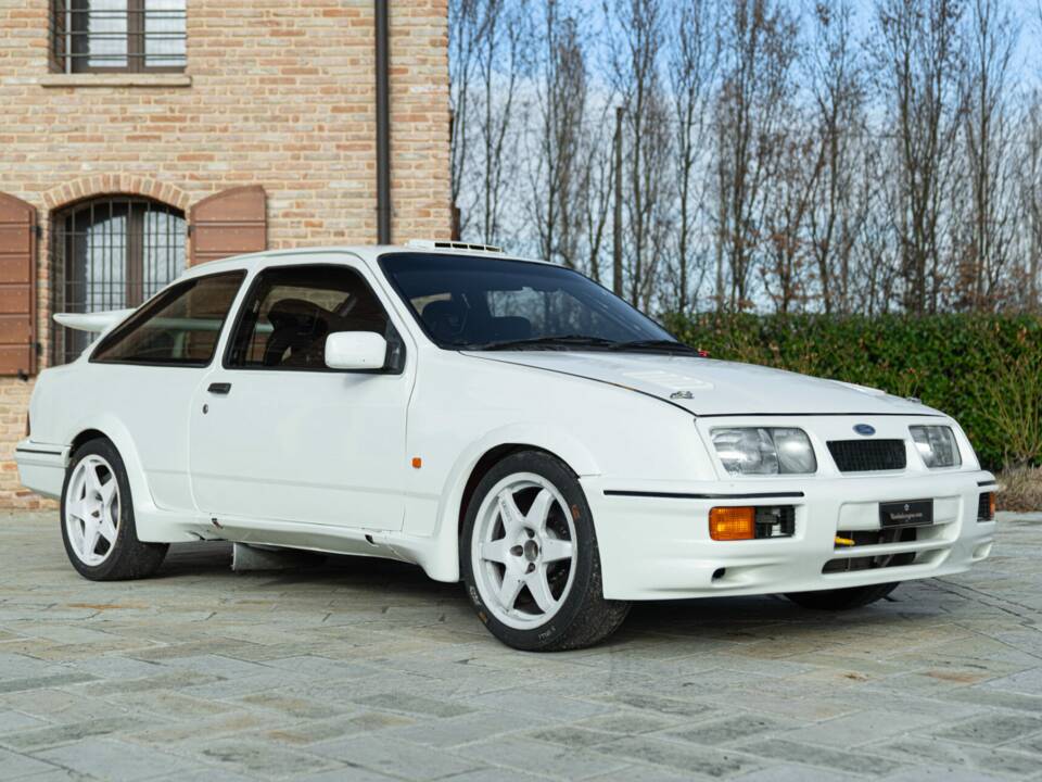 Image 2/50 of Ford Sierra RS Cosworth (1987)