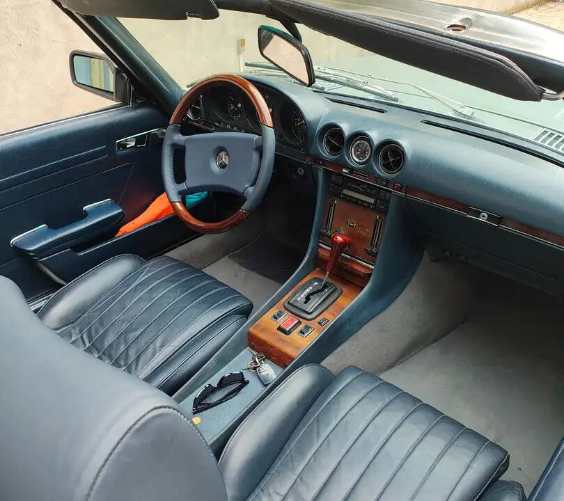 Immagine 5/12 di Mercedes-Benz 380 SL (1981)