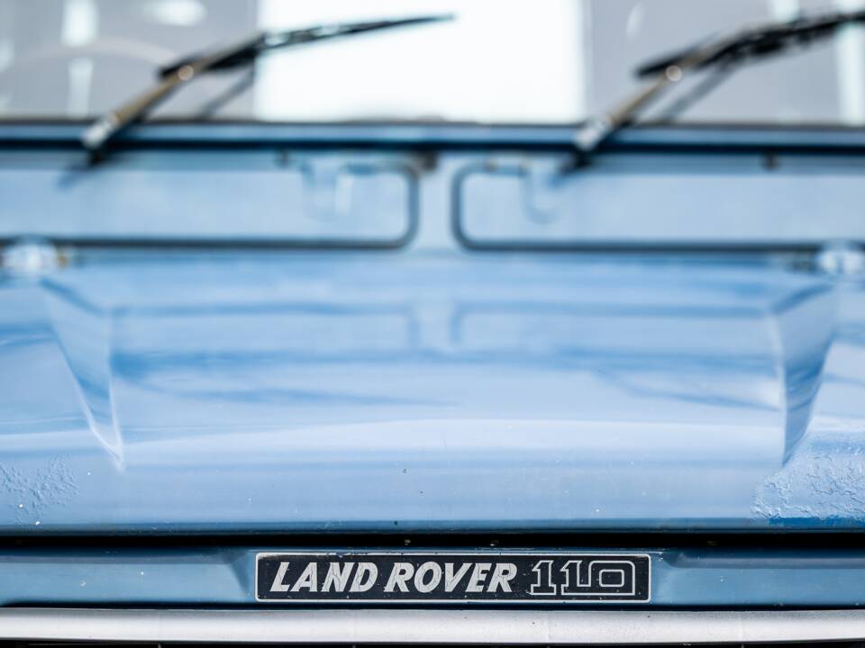 Image 47/50 of Land Rover 110 (1988)