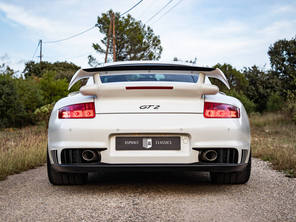 Afbeelding 34/50 van Porsche 911 GT2 (2008)