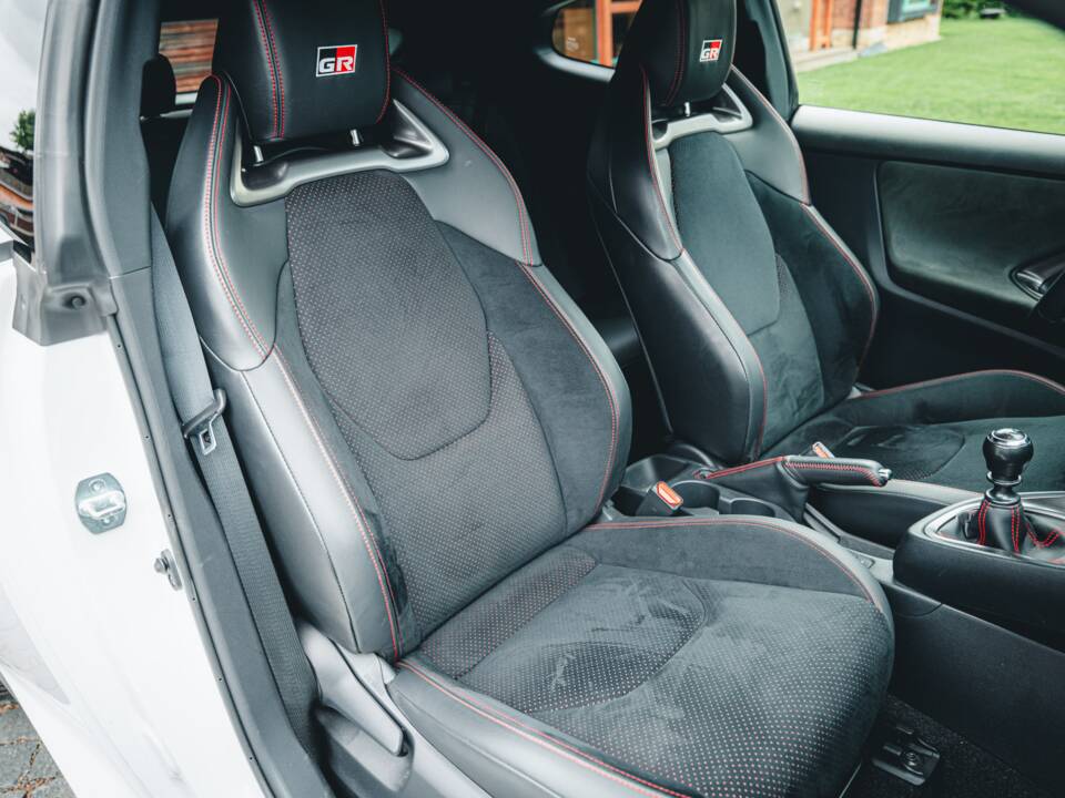 Imagen 11/75 de Toyota GR Yaris (2001)