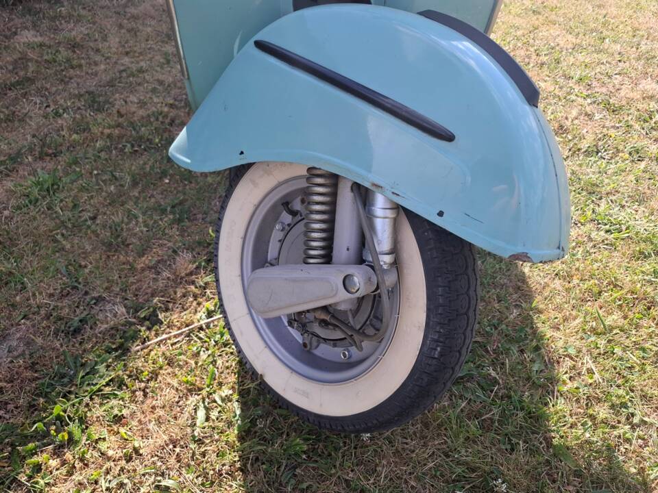 Image 24/48 of Bajaj DUMMY (1993)