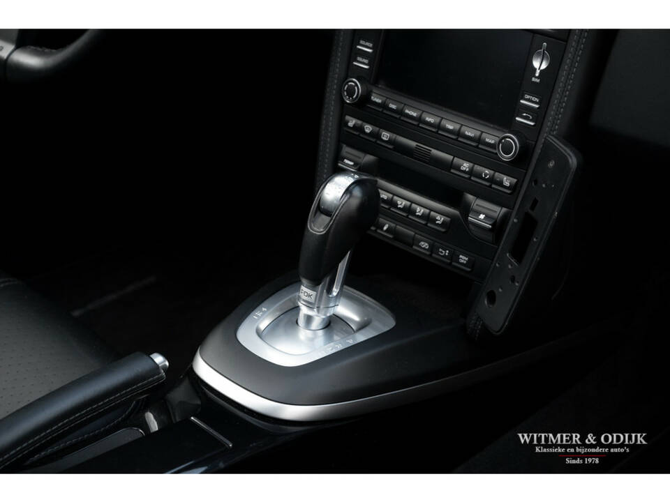 Image 11/32 de Porsche 911 Carrera 4S (2009)