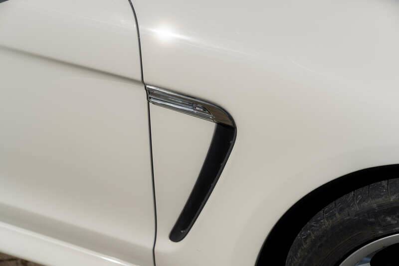 Bild 27/50 von Porsche Panamera 4S (2010)