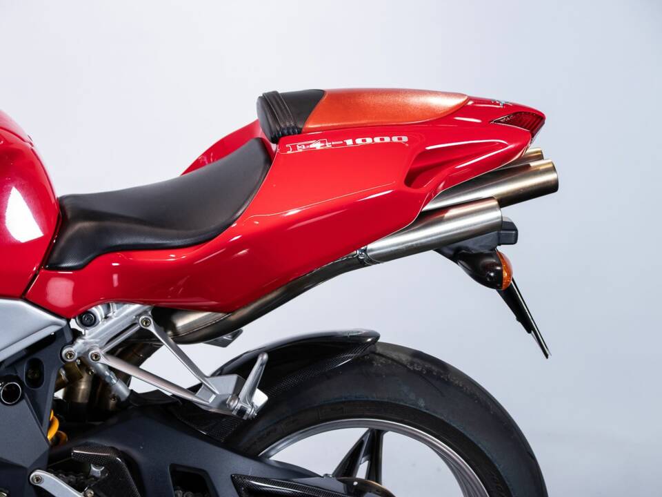 Immagine 15/22 di MV Agusta DUMMY (2005)