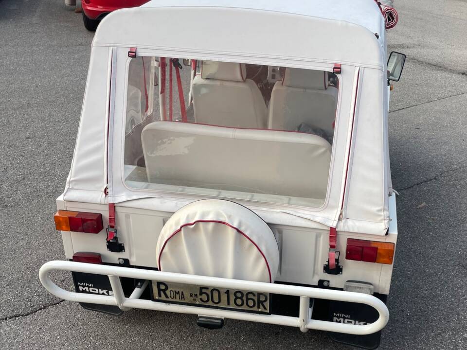 Immagine 3/7 di Mini Moke (1987)