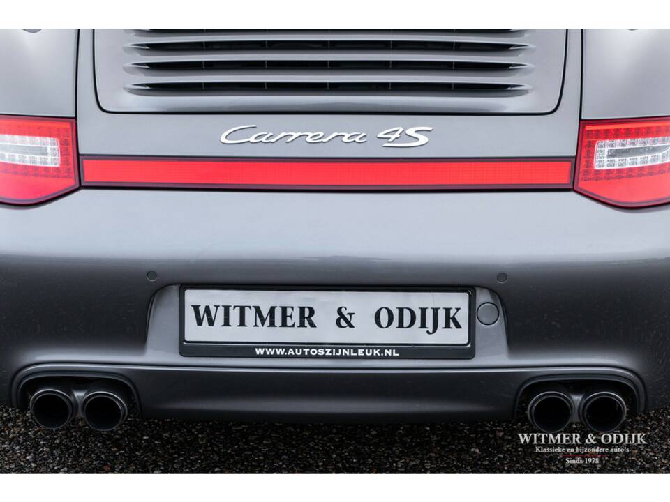 Image 22/41 of Porsche 911 Carrera 4S (2009)