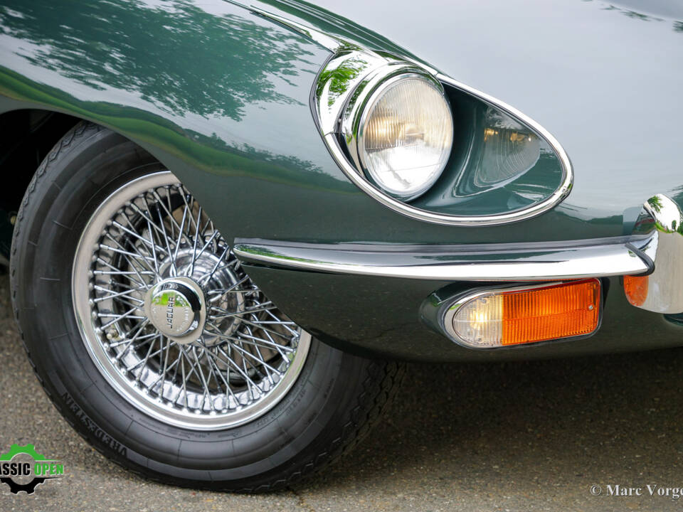 Afbeelding 31/61 van Jaguar E-Type (2+2) (1969)