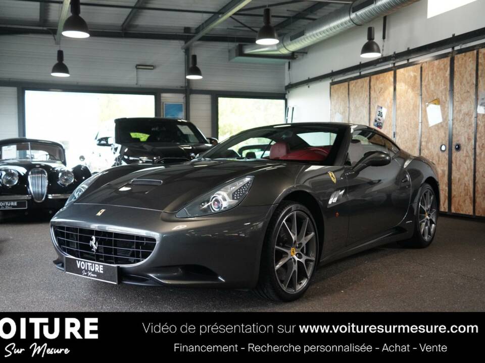 Imagen 4/39 de Ferrari California (2010)