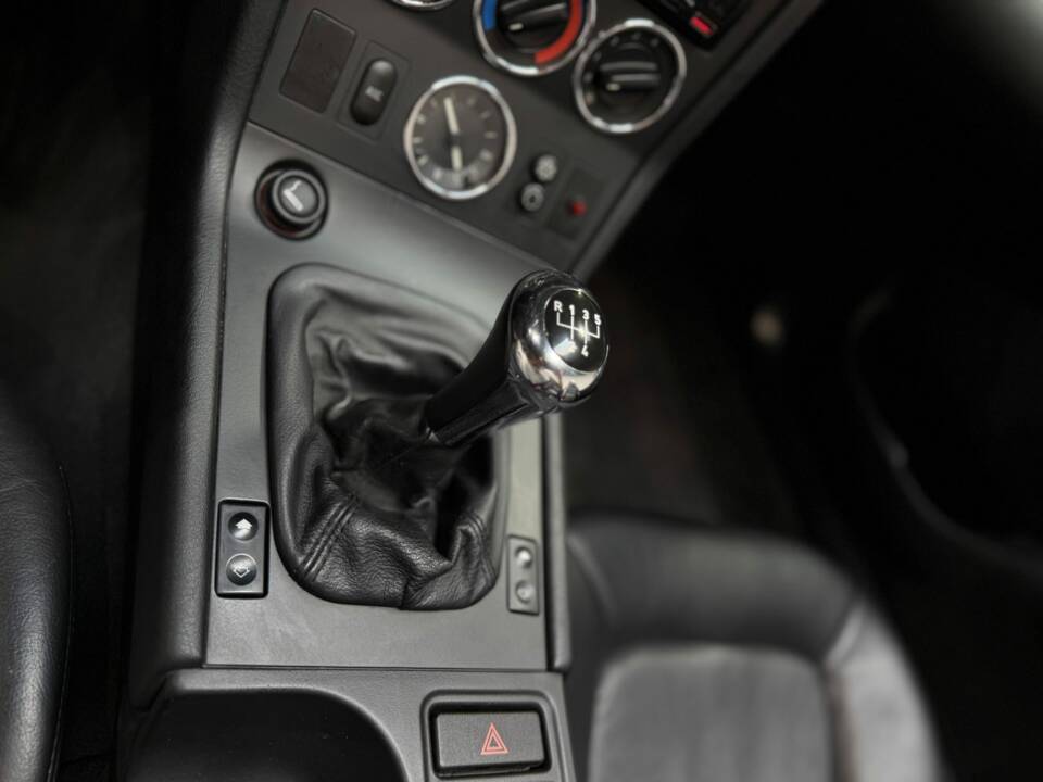 Bild 8/50 von BMW Z3 Coupé 3.0 (2001)