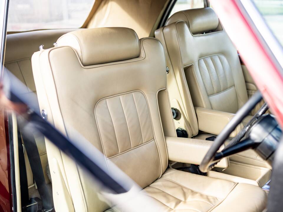 Afbeelding 17/50 van Rolls-Royce Corniche I (1982)