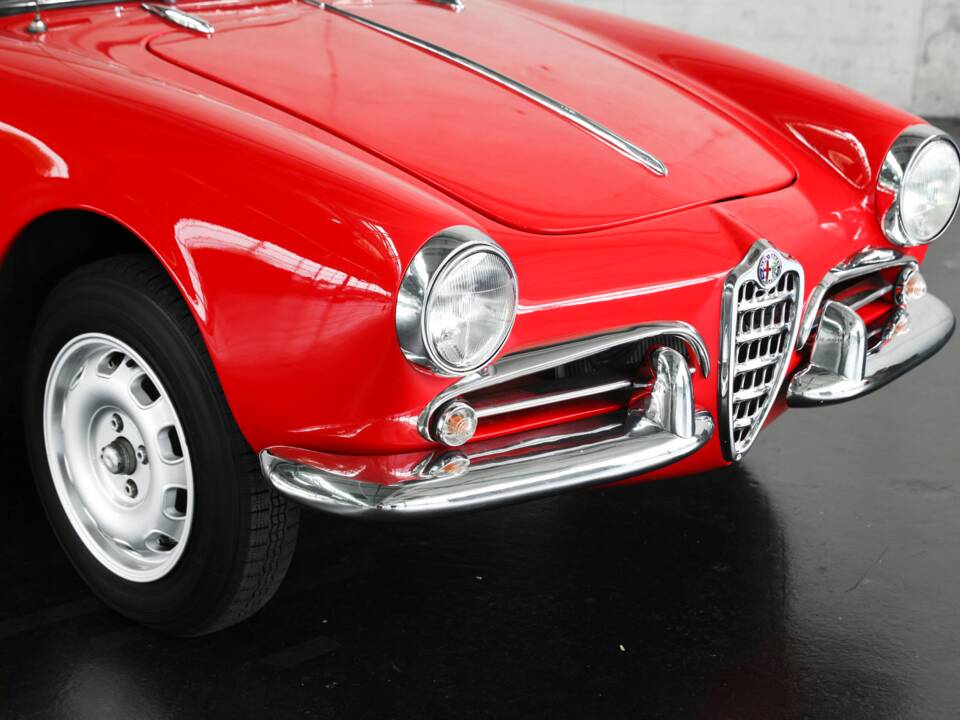 Image 19/50 of Alfa Romeo Giulietta Spider (1962)