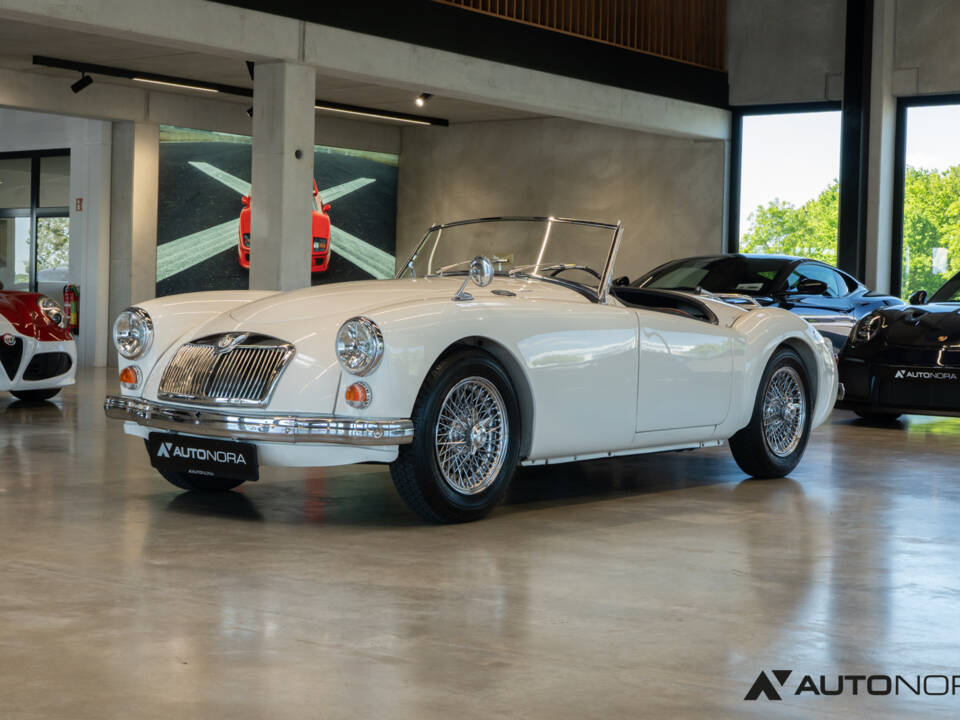 Image 6/65 of MG MGA 1600 (1960)