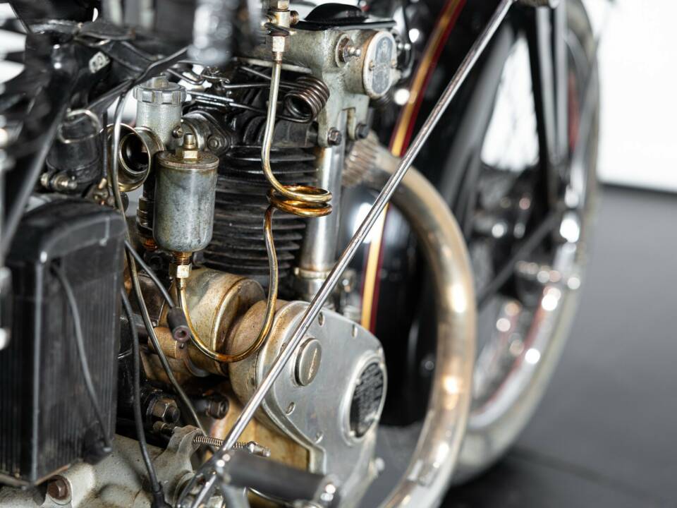Image 20/50 of Bianchi Stelvio 250 (1948)