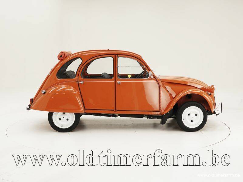 Image 9/15 of Citroën 2 CV 6 (1982)