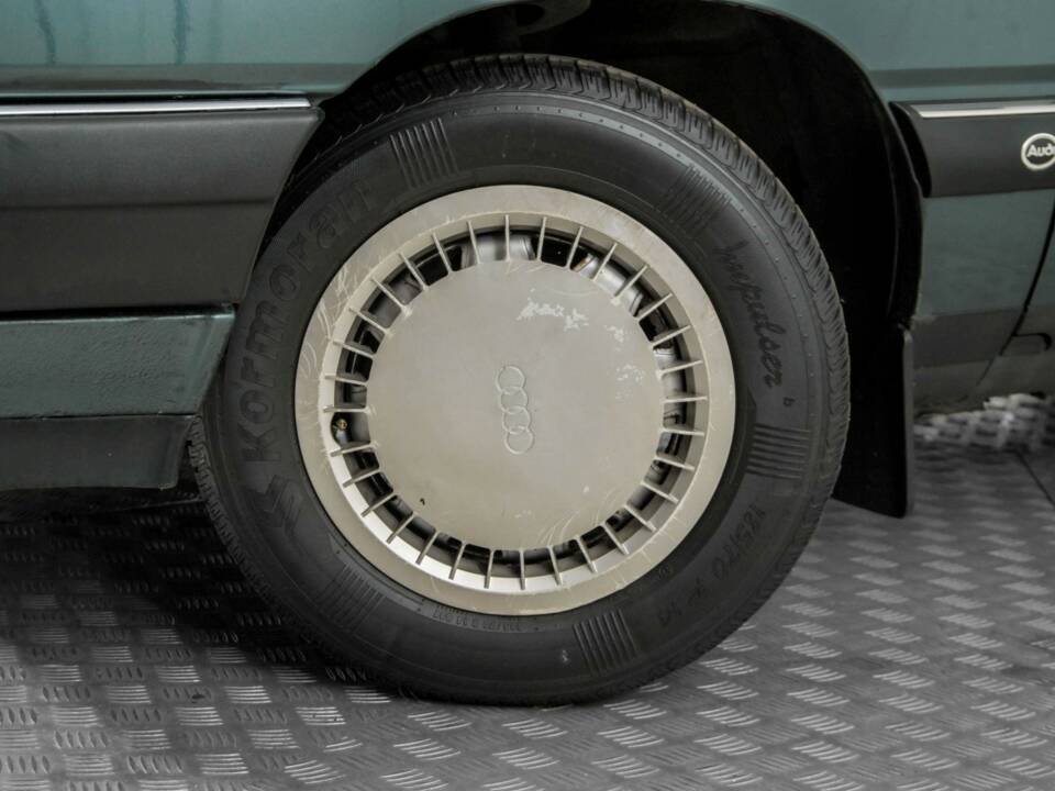 Image 4/41 of Audi 100 - 2.0 TD (1986)