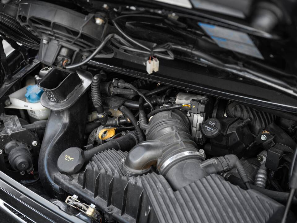 Image 63/63 of Porsche 911 Carrera 4S (2004)