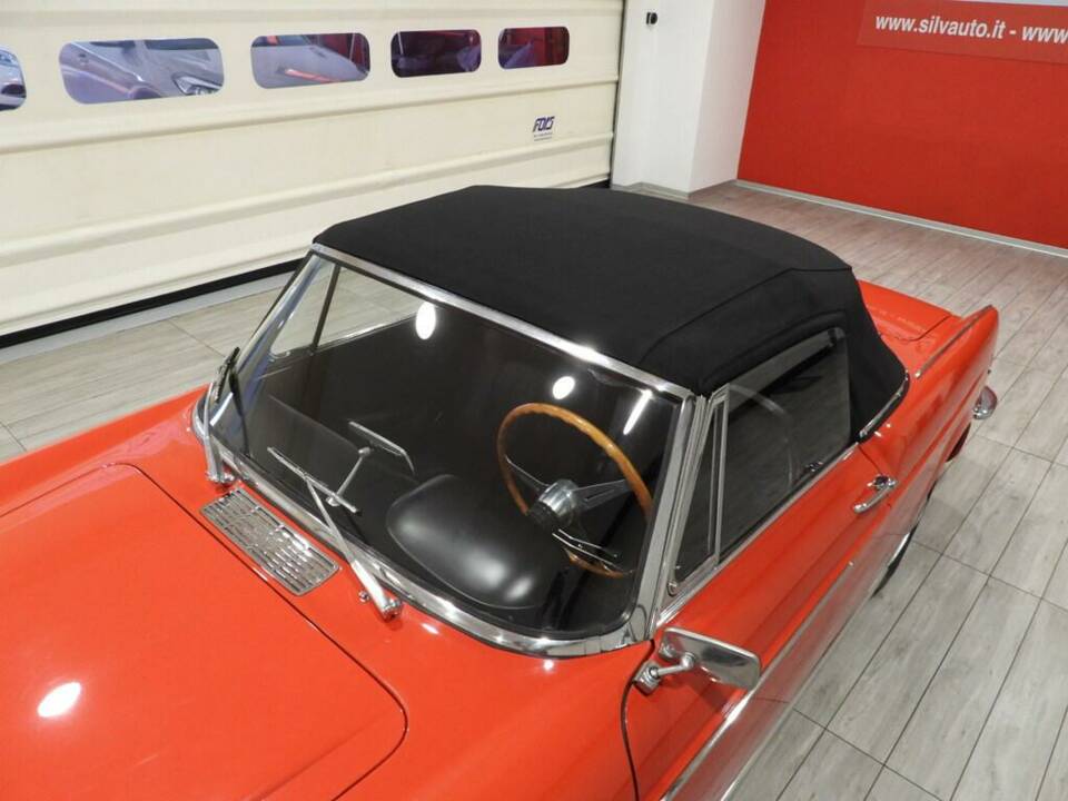 Bild 8/10 von FIAT 1500 S Osca (1961)