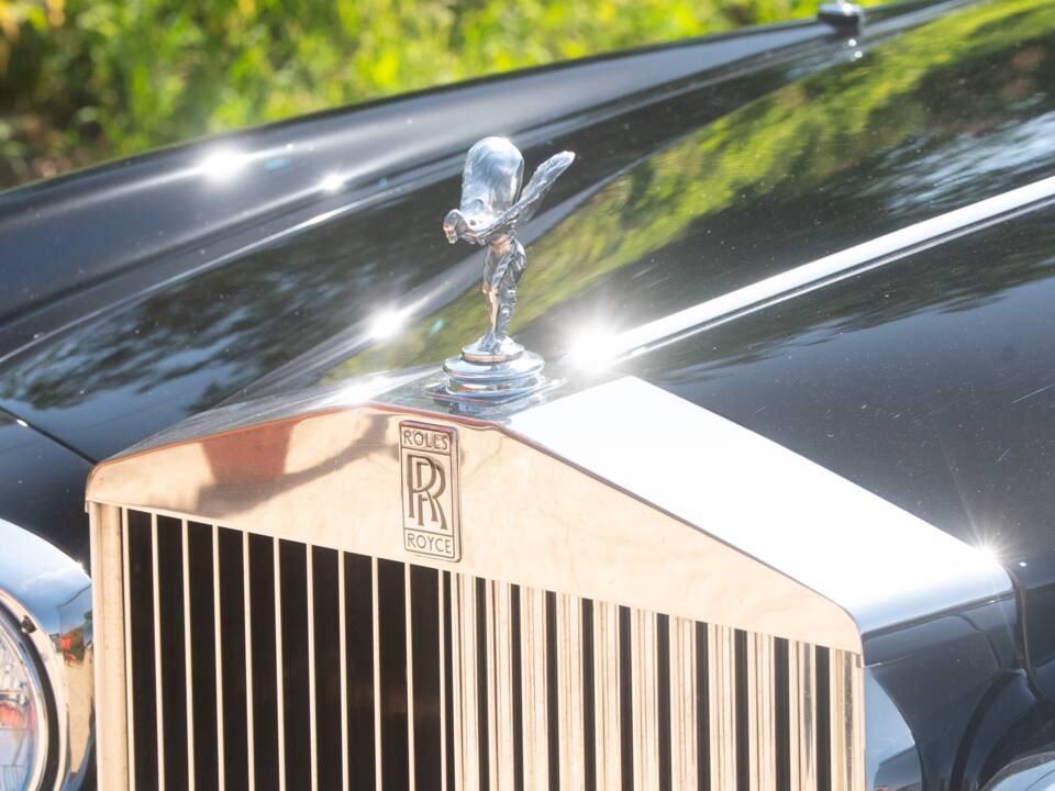 Immagine 4/46 di Rolls-Royce Corniche I (1981)