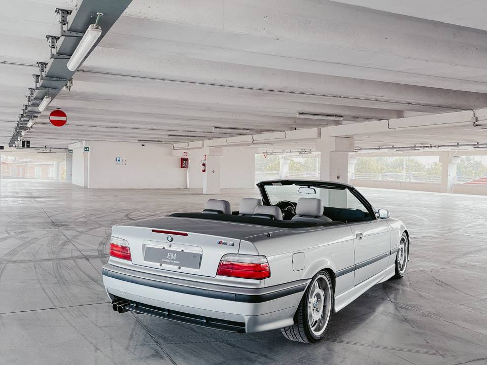 Immagine 1/41 di BMW M3 (1999)