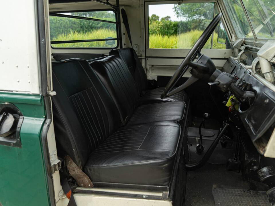 Image 35/50 of Land Rover 88 Lightweight (1977)
