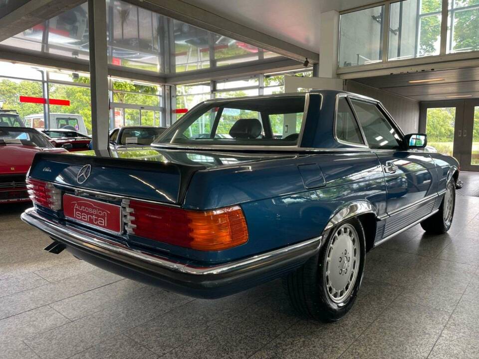 Afbeelding 10/19 van Mercedes-Benz 500 SL (1987)