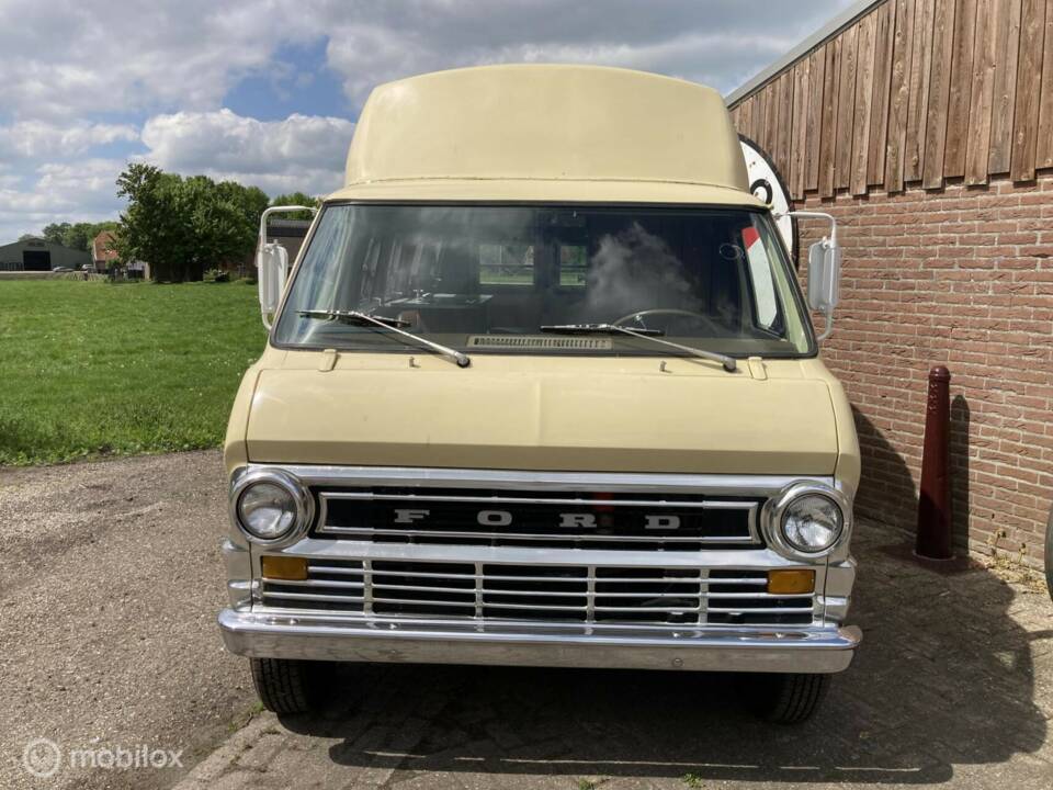 Bild 31/50 von Ford Econoline E 300 (1971)