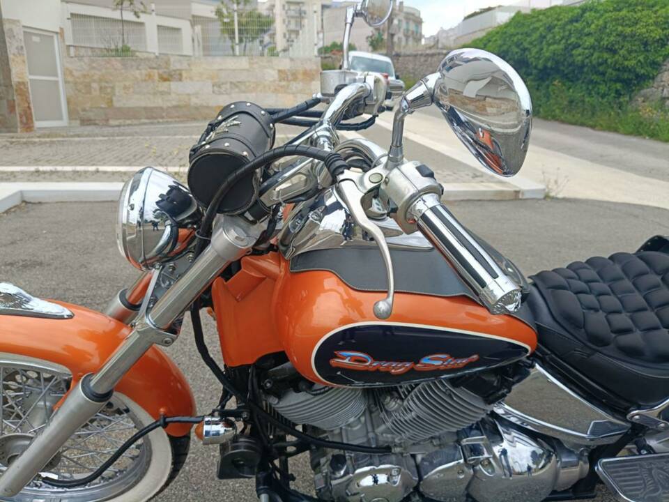 Image 36/50 of Yamaha XVS 650 Drag Star (1997)