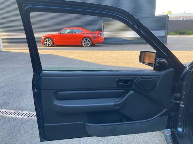 Imagen 9/22 de Ford Escort RS Cosworth (1993)