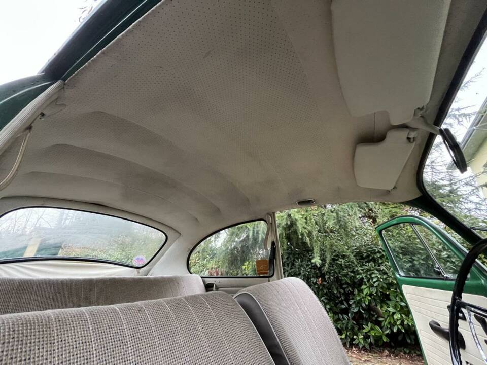 Image 12/43 of Volkswagen Beetle 1200 (1970)