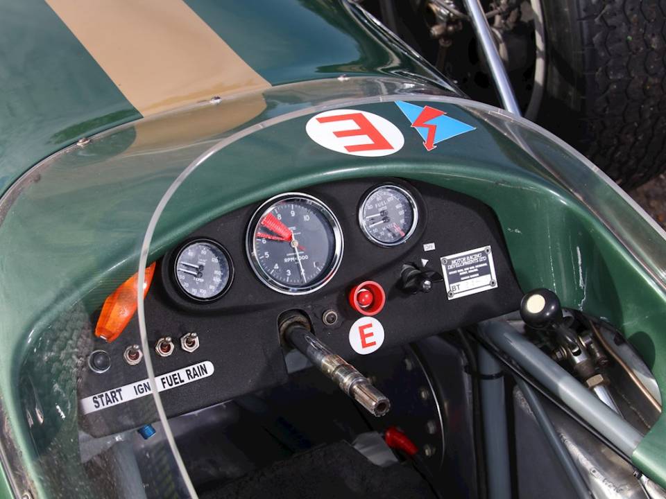 Afbeelding 19/28 van Brabham BT24 (1967)