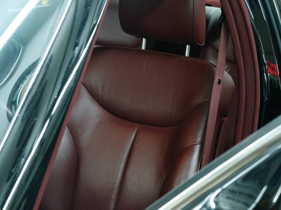 Bild 45/50 von Mercedes-Benz 500 SEL (1992)