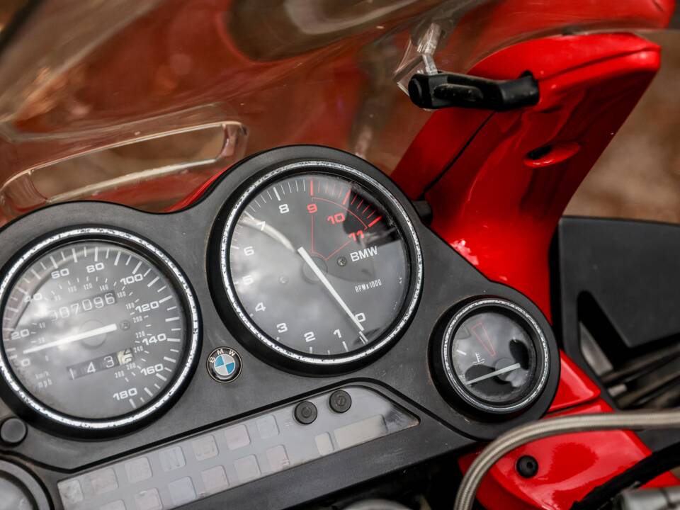 Image 11/24 of BMW K 1200 RS (1998)