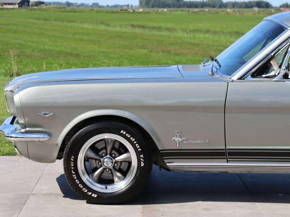 Image 34/50 de Ford Mustang 289 (1966)