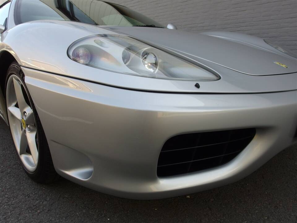 Afbeelding 38/99 van Ferrari 360 Modena (2000)