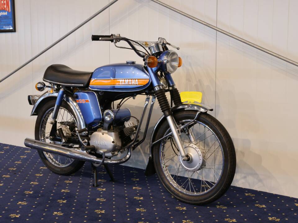 Immagine 1/24 di Yamaha SS 50 (1987)