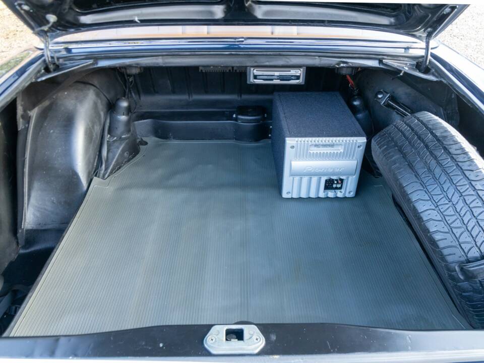 Bild 44/50 von Mercedes-Benz 280 SE 3,5 (1970)