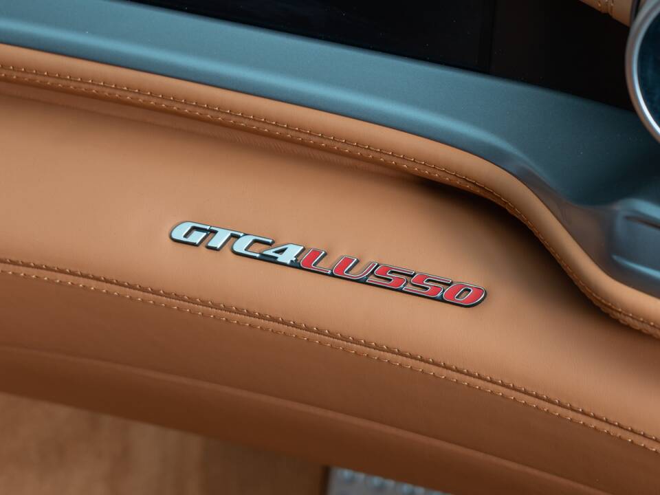 Bild 23/38 von Ferrari GTC4Lusso (2017)