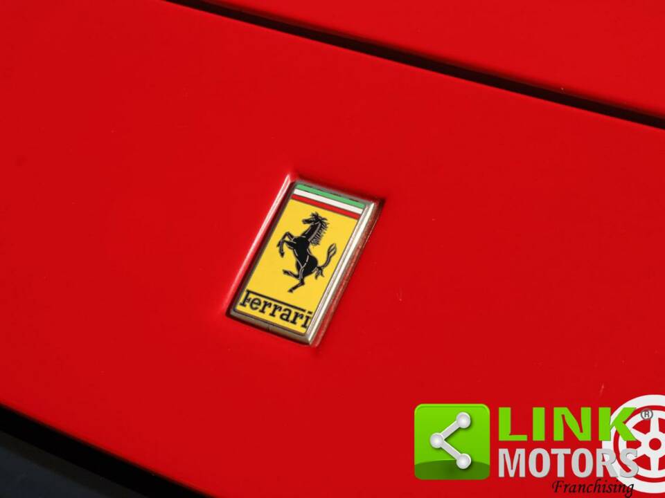 Image 4/10 of Ferrari 208 GTS Turbo (1984)