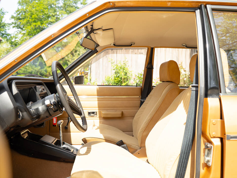 Image 29/57 of Ford Granada Turnier 2,3 (1976)