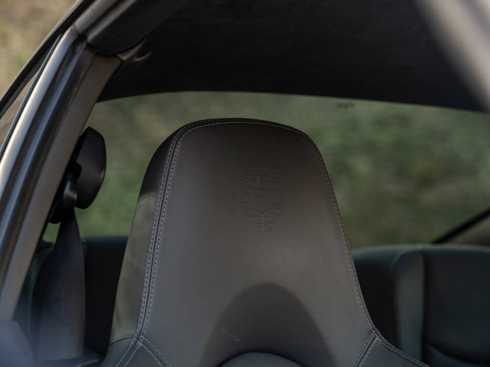 Image 46/82 of Porsche 911 Carrera 4S (WLS) (2006)