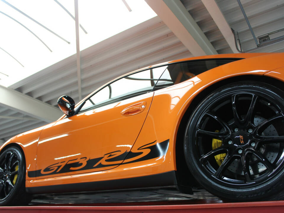 Image 8/50 of Porsche 911 GT3 RS (2008)