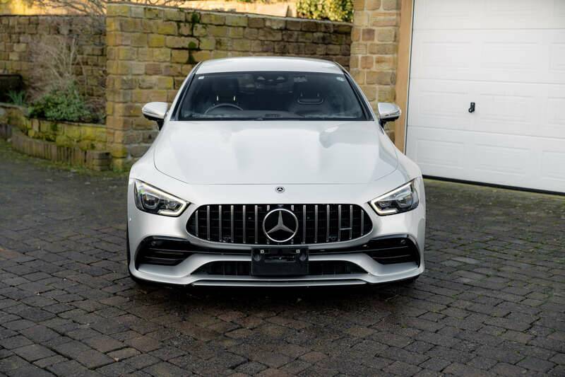Image 14/50 of Mercedes-AMG GT 43 (2020)
