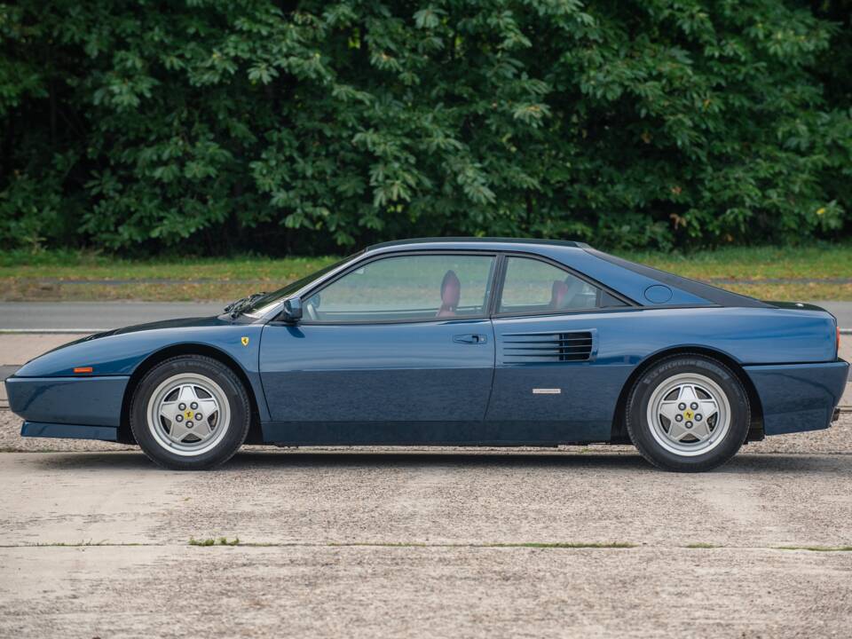 Immagine 10/42 di Ferrari Mondial T (1990)