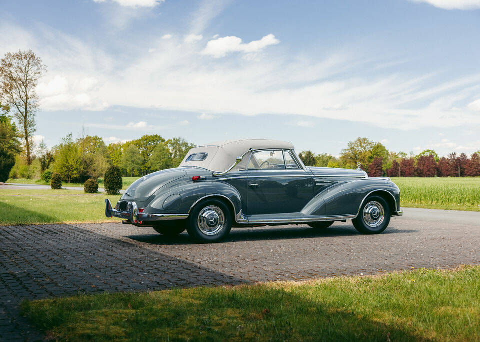 Image 17/25 de Mercedes-Benz 300 Sc Cabriolet A (1956)