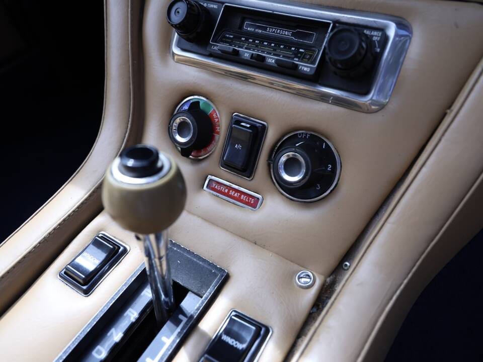 Bild 37/50 von Jensen Interceptor  MK III (1972)