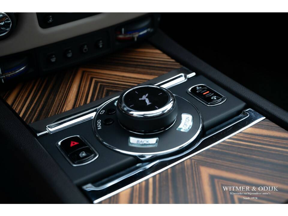 Image 15/38 of Rolls-Royce Wraith (2014)