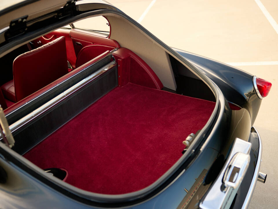Bild 19/22 von Aston Martin DB 2&#x2F;4 Mk III (1958)